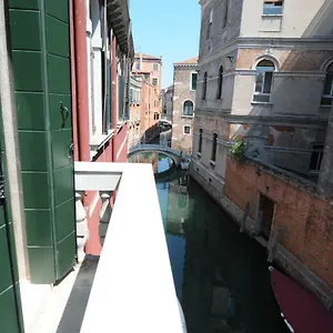 Sunny Canal A/c Wifi Appartamento